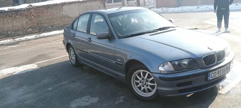 BMW 318, снимка 3 - Автомобили и джипове - 48641012