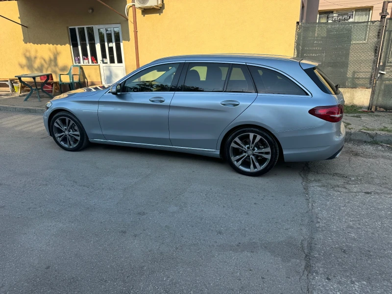 Mercedes-Benz C 220, снимка 5 - Автомобили и джипове - 48996928