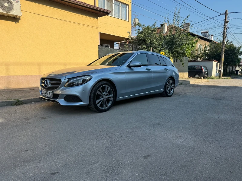 Mercedes-Benz C 220, снимка 2 - Автомобили и джипове - 48996928