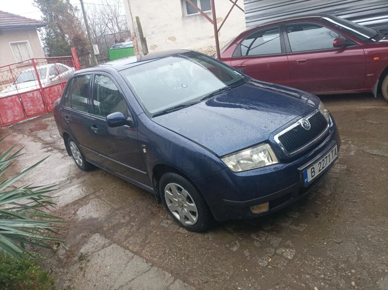 Skoda Fabia, снимка 2 - Автомобили и джипове - 49332500