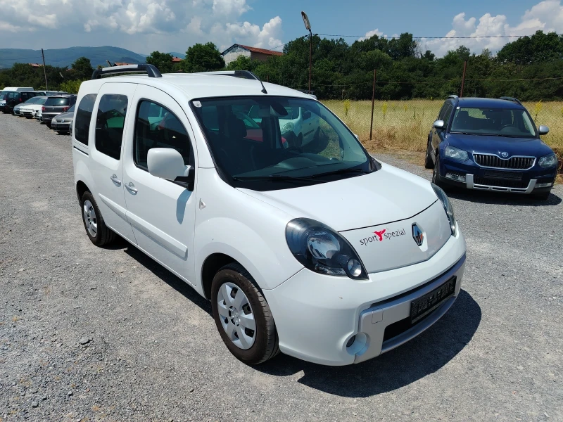 Renault Kangoo 1.5 DCI , снимка 3 - Автомобили и джипове - 51601676