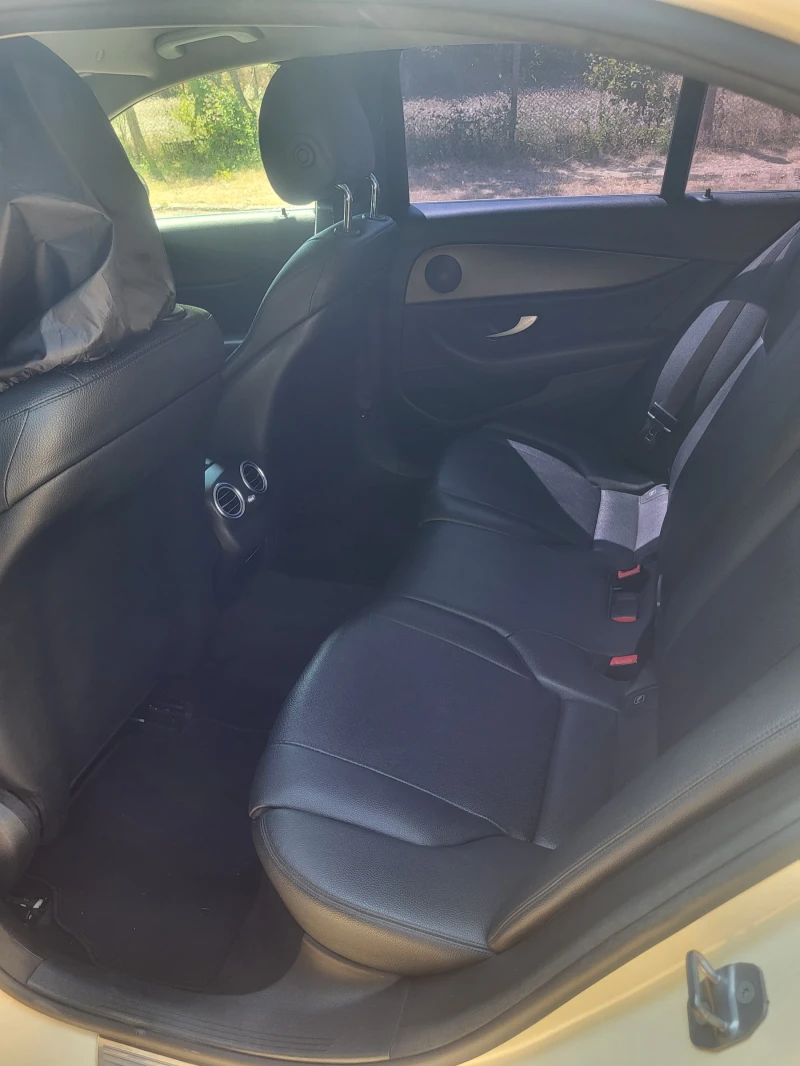 Mercedes-Benz E 200, снимка 14 - Автомобили и джипове - 51991662