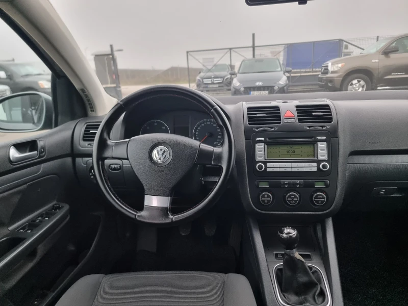 VW Golf 1.9TDI, снимка 12 - Автомобили и джипове - 52494667