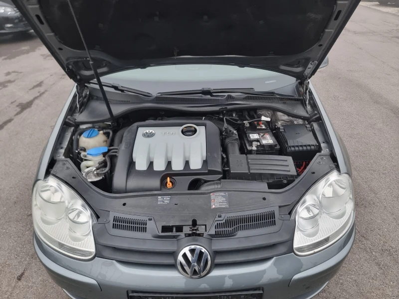VW Golf 1.9TDI, снимка 17 - Автомобили и джипове - 52494667