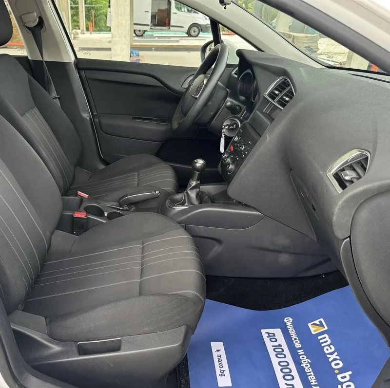 Citroen C4 1.2i/Euro6, снимка 12 - Автомобили и джипове - 52805380