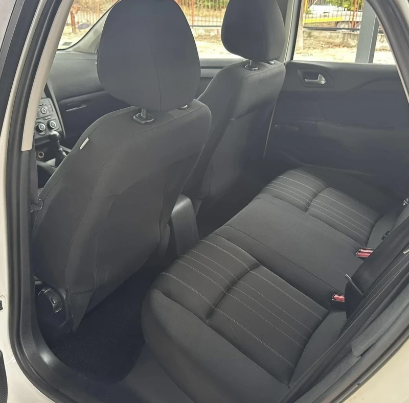 Citroen C4 1.2i/Euro6, снимка 7 - Автомобили и джипове - 52805380