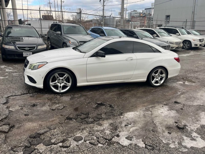 Mercedes-Benz E 400 * CARFAX * БЕЗ ПЪРВОНАЧАЛНА ВНОСКА, снимка 2 - Автомобили и джипове - 52855922