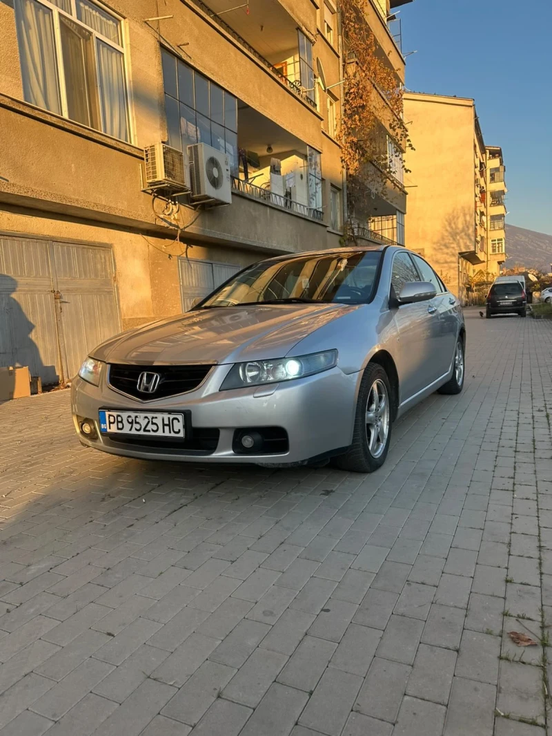 Honda Accord 2.2 i.CTDi, снимка 2 - Автомобили и джипове - 52899808