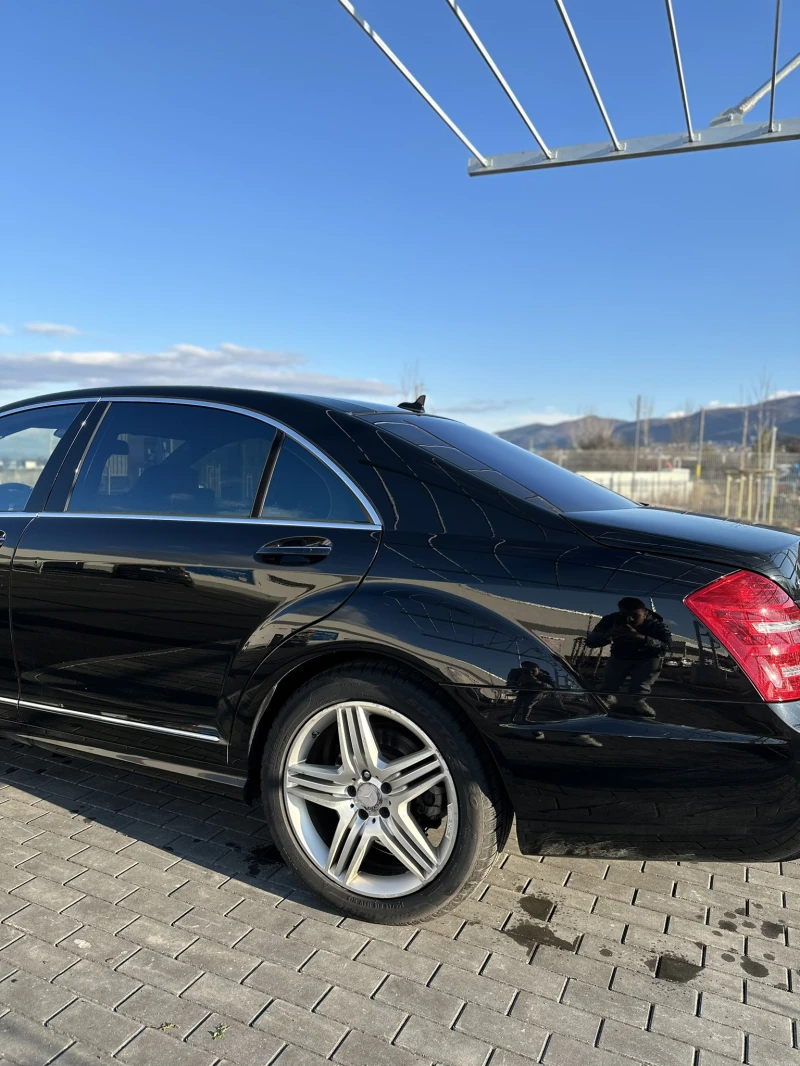 Mercedes-Benz S 550 4Matic Full екстри, снимка 3 - Автомобили и джипове - 53407451