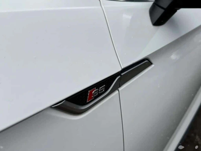 Audi S5 * АВТО КРЕДИТ* ЦЕНА ДО БГ * СЕРВИЗНА ИСТОРИЯ * , снимка 8 - Автомобили и джипове - 53593625