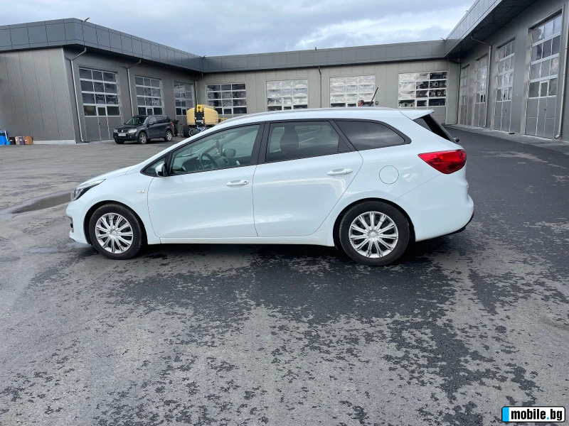 Kia Ceed Kia, Ceed-1, 6, 6скорости, навигация - изображение 3