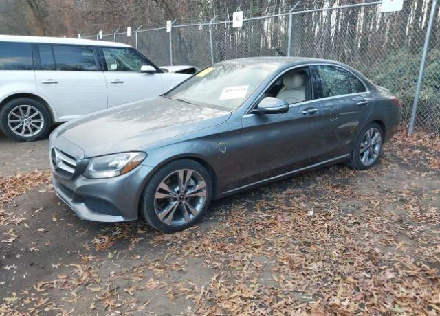 Mercedes-Benz C 300, снимка 2 - Автомобили и джипове - 48693256