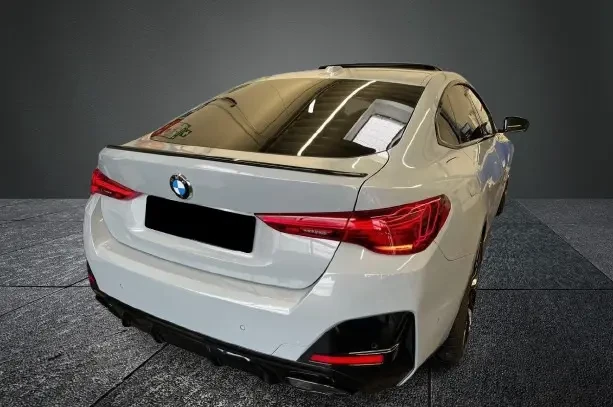 BMW 440 i M xDrive Coupe = M-Sport Pro = Гаранция, снимка 3 - Автомобили и джипове - 53236994