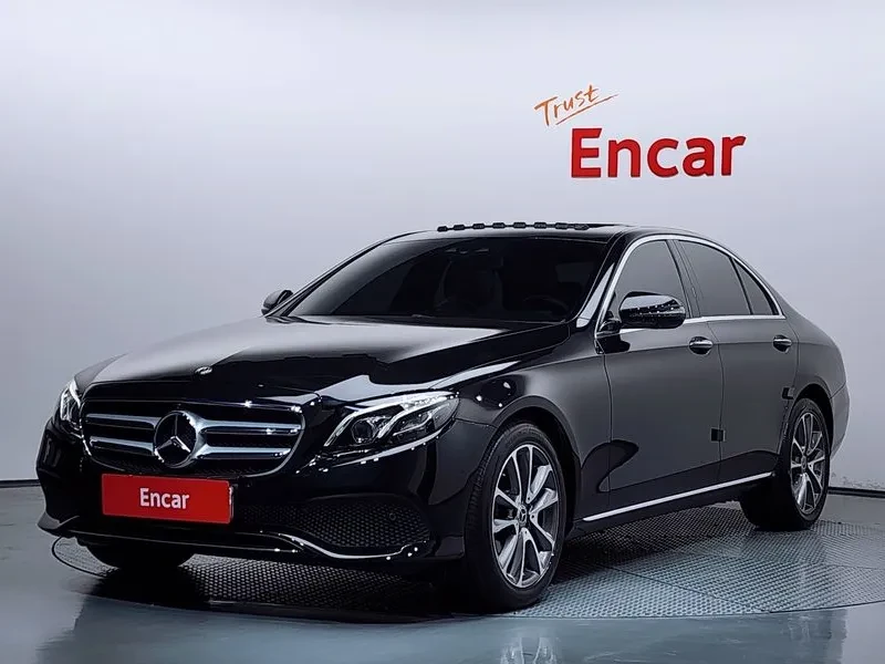 Mercedes-Benz E 300 4Matic Avantgarde