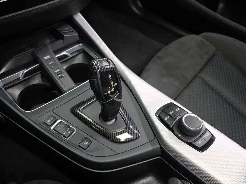 BMW 118 D M Sports Shadow 5-Door, снимка 9 - Автомобили и джипове - 56162180