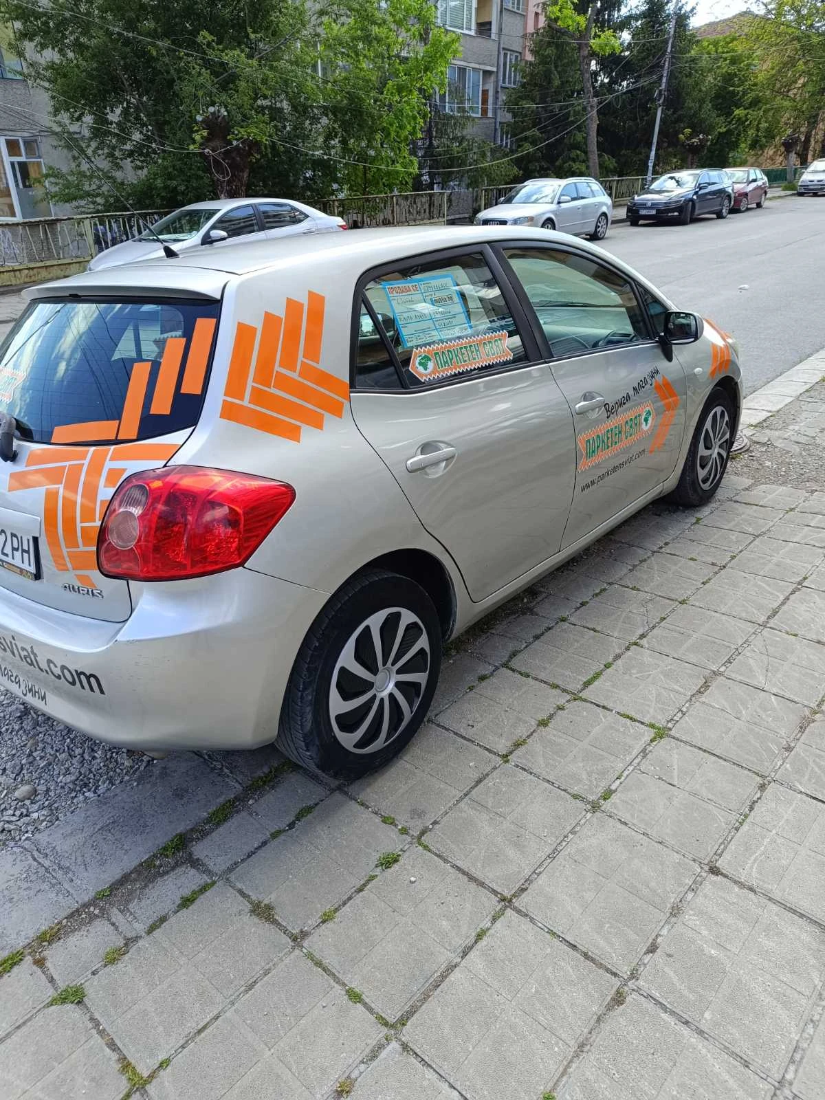 Toyota Auris  - изображение 4