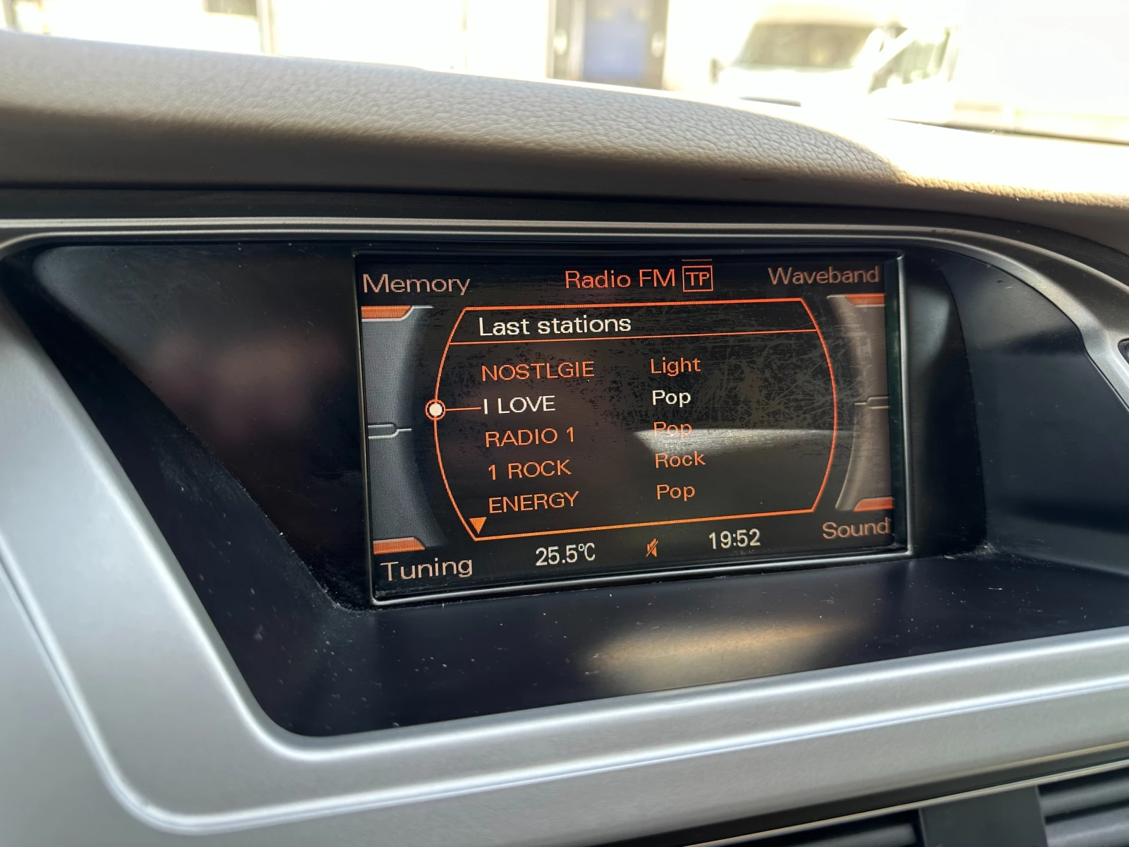 Audi A4 3.0d 239 к.с.Quattro | Mobile.bg — изображение 13