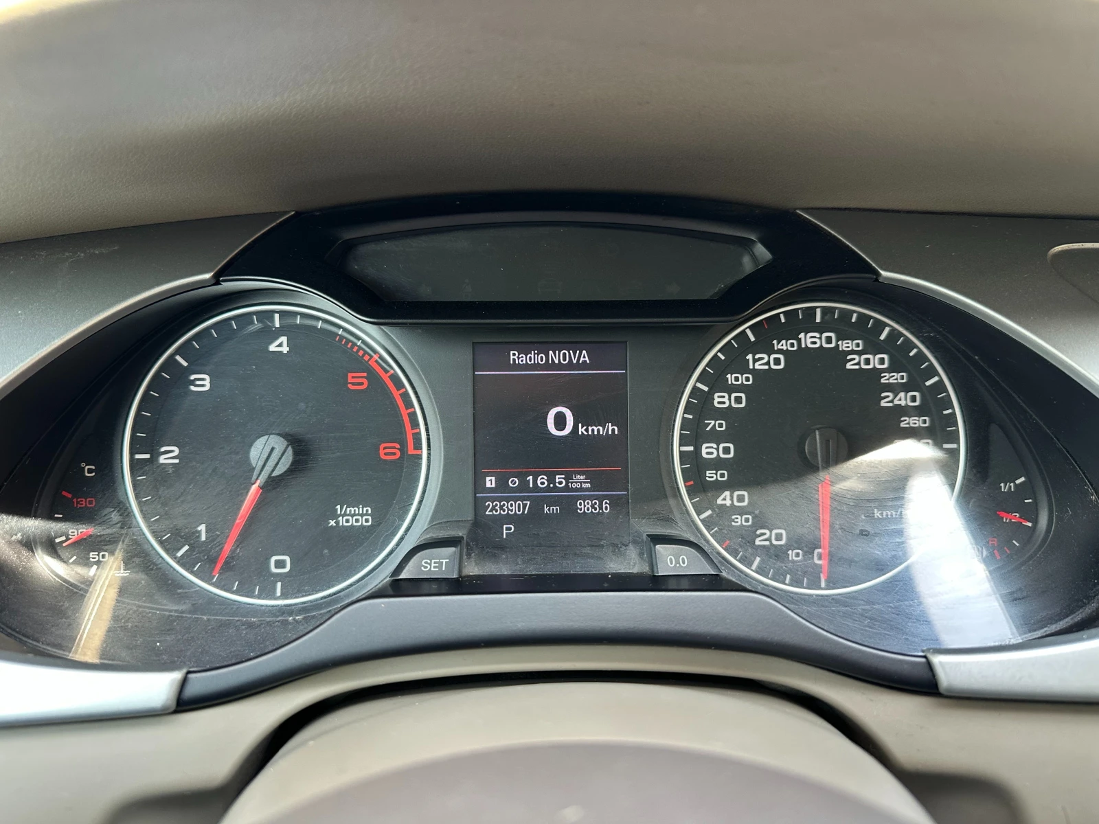 Audi A4 3.0d 239 к.с.Quattro | Mobile.bg — изображение 14