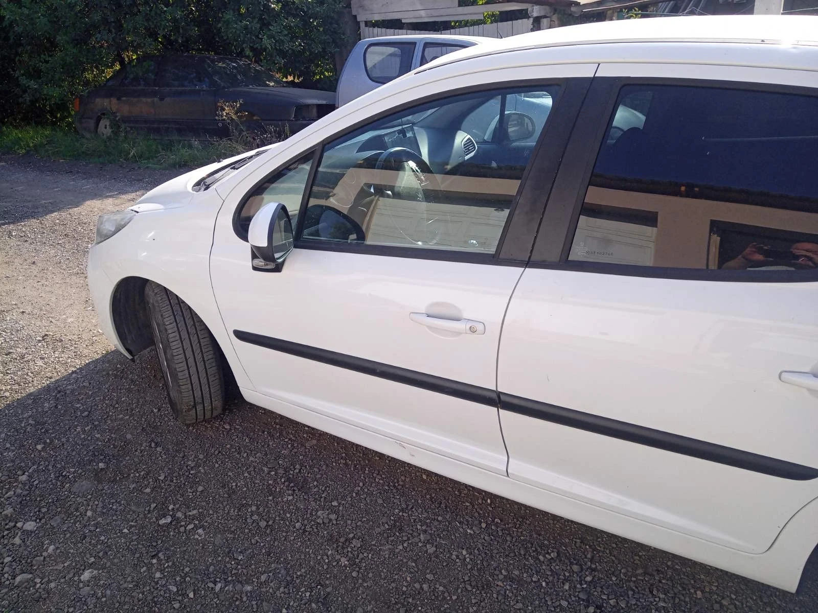 Peugeot 207, снимка 3 - Автомобили и джипове - 55770342