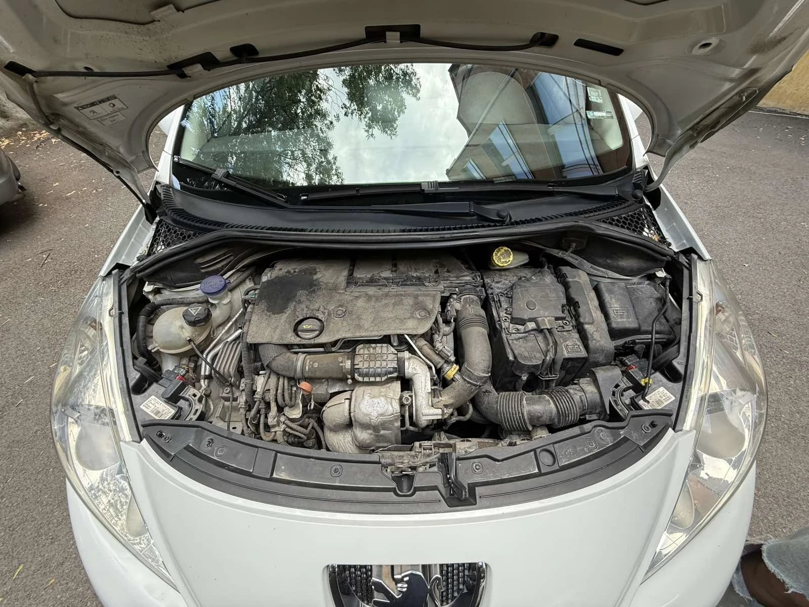 Peugeot 207, снимка 7 - Автомобили и джипове - 55770342