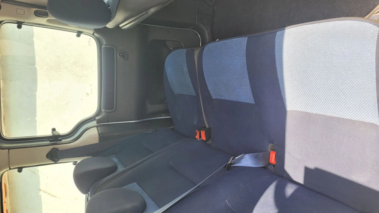Citroen Berlingo с газова уредба, 5 местен - изображение 7