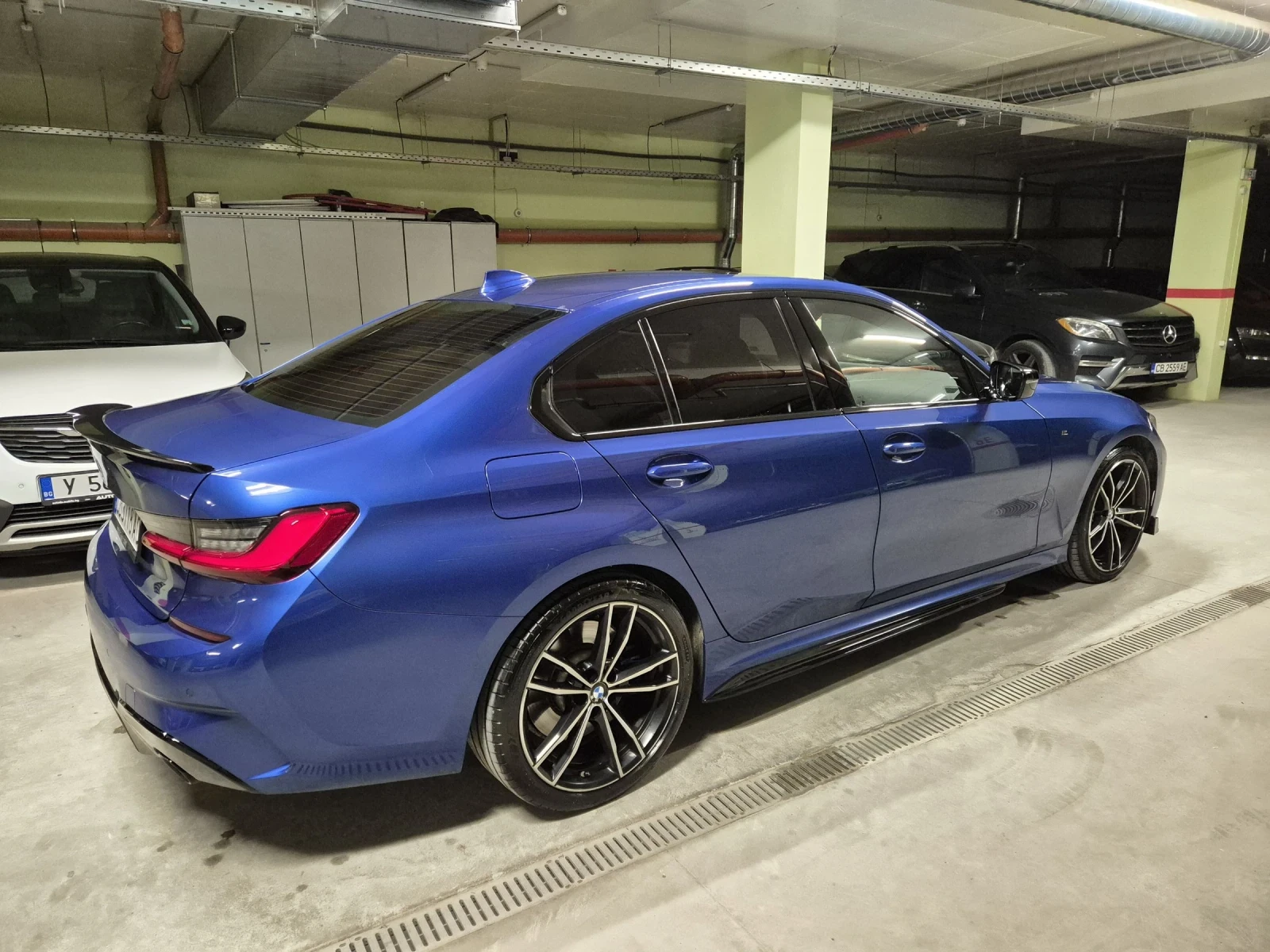 BMW 330 I xdrive | Mobile.bg   6