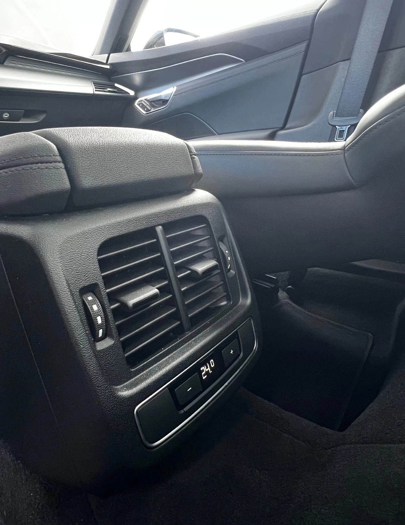 Audi E-Tron GT Quattro | Mobile.bg � ����������� 15