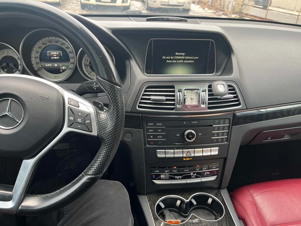 Mercedes-Benz E 400 * CARFAX * БЕЗ ПЪРВОНАЧАЛНА ВНОСКА - изображение 9