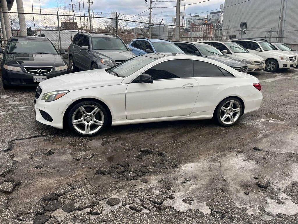 Mercedes-Benz E 400 * CARFAX * БЕЗ ПЪРВОНАЧАЛНА ВНОСКА - изображение 2