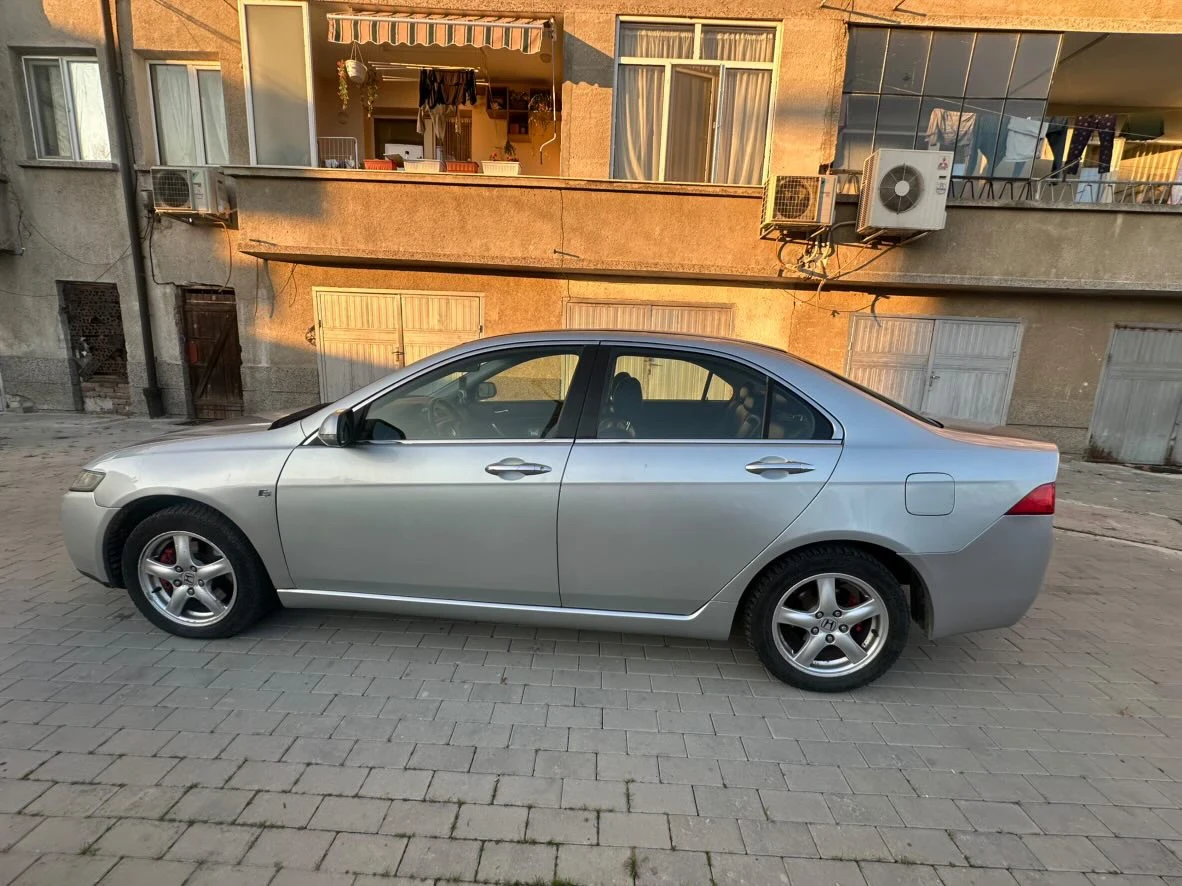 Honda Accord 2.2 i.CTDi - изображение 5