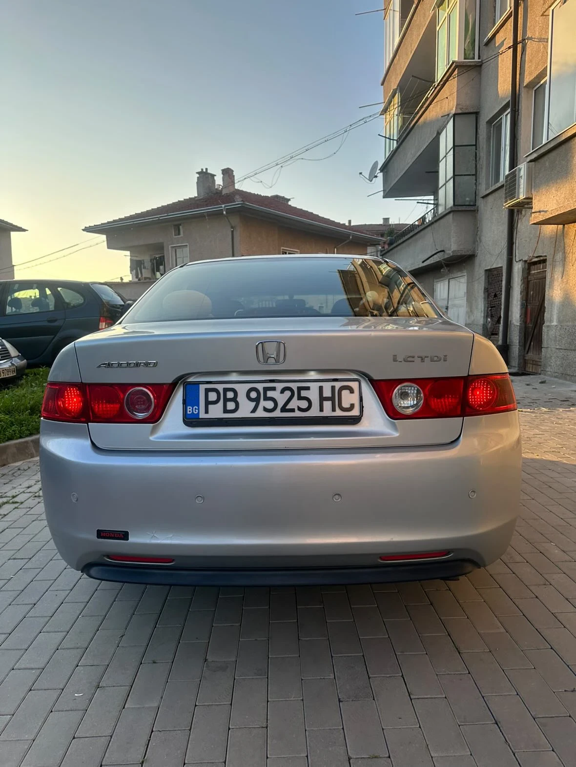 Honda Accord 2.2 i.CTDi - изображение 6