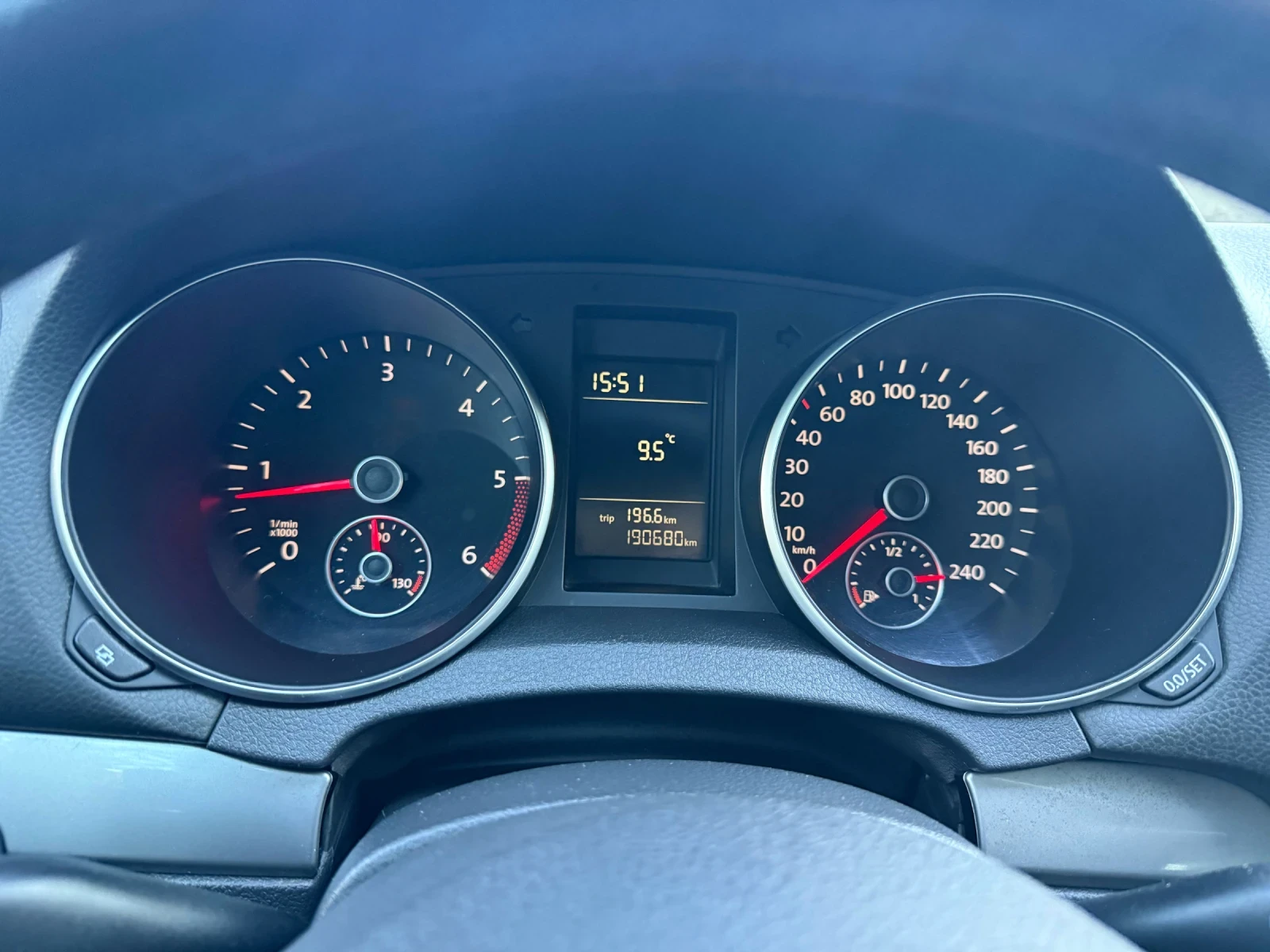 VW Golf VI 1.6 TDI - изображение 9