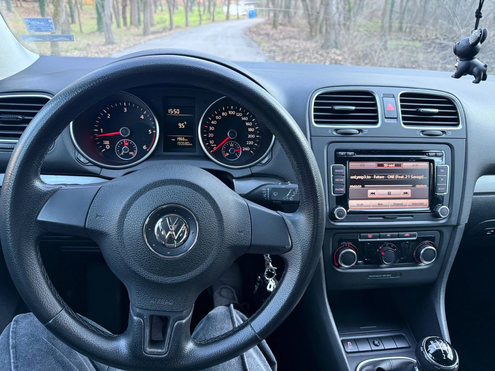 VW Golf VI 1.6 TDI - изображение 8