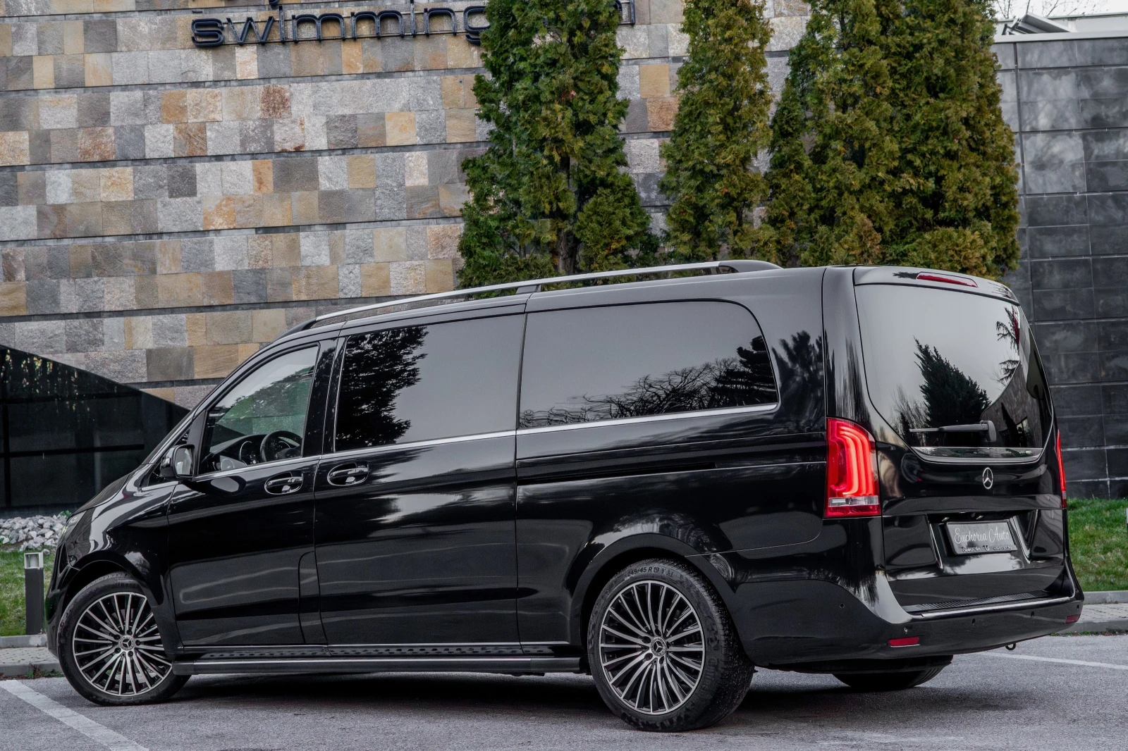 Mercedes-Benz Viano V220d* EXTRA-LONG* TV* BUSINESS CLASS* LUXURY - изображение 3