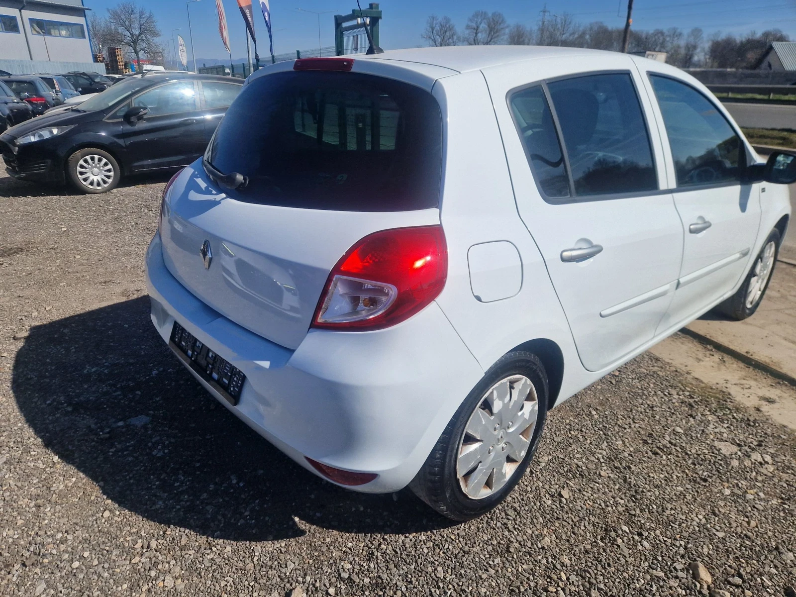 Renault Clio 1.2i16v 75HP.FACE LIFT ITALIA, снимка 6 - Автомобили и джипове - 53783263
