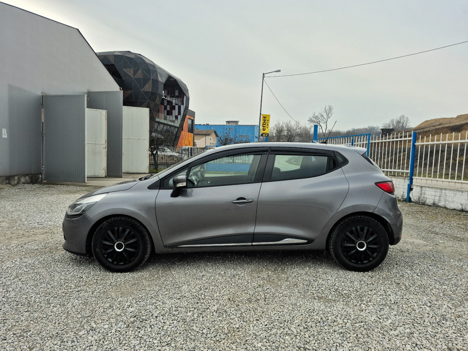 Renault Clio 1.5dci 90, снимка 2 - Автомобили и джипове - 53882789