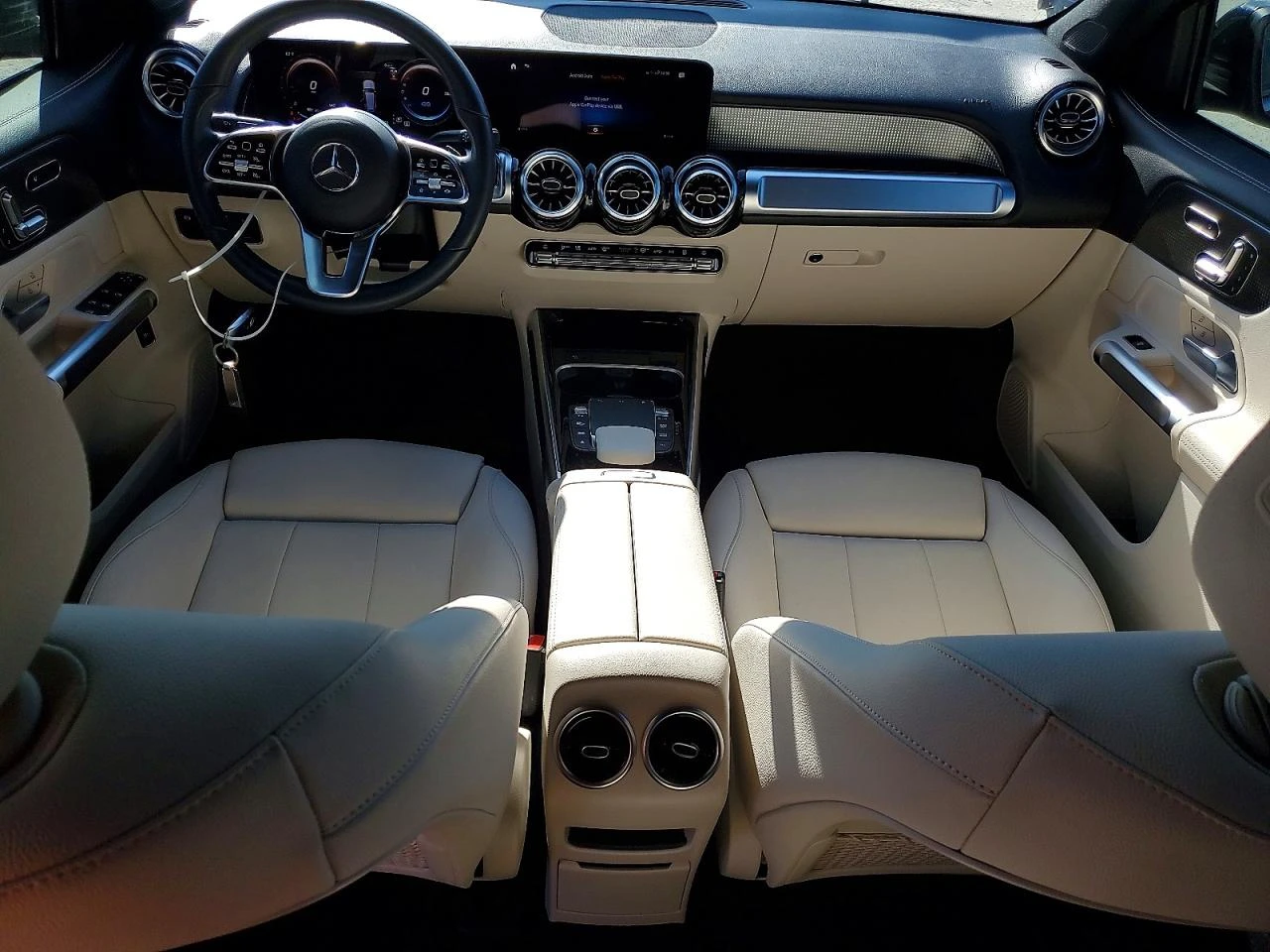 Mercedes-Benz EQB 300 4Matic, снимка 8 - Автомобили и джипове - 53939849