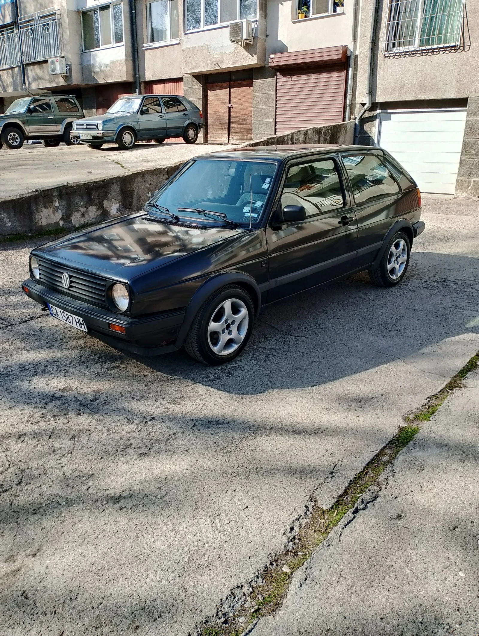 VW Golf 1.8 моно ! автоматик ! хидравлика ! , снимка 3 - Автомобили и джипове - 53986868