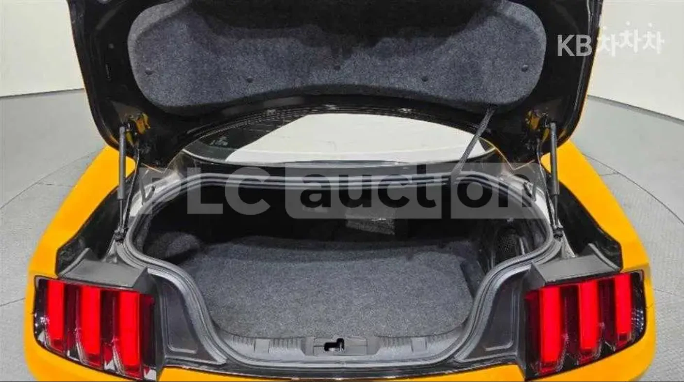 Ford Mustang АВТОКРЕДИТ , снимка 7 - Автомобили и джипове - 54089709