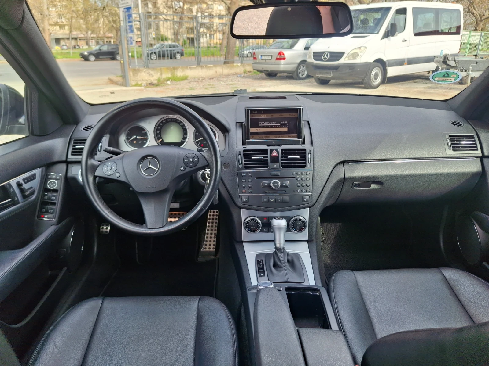 Mercedes-Benz C 350 C350 AMG PAKET Kato Nov , снимка 11 - Автомобили и джипове - 54183885