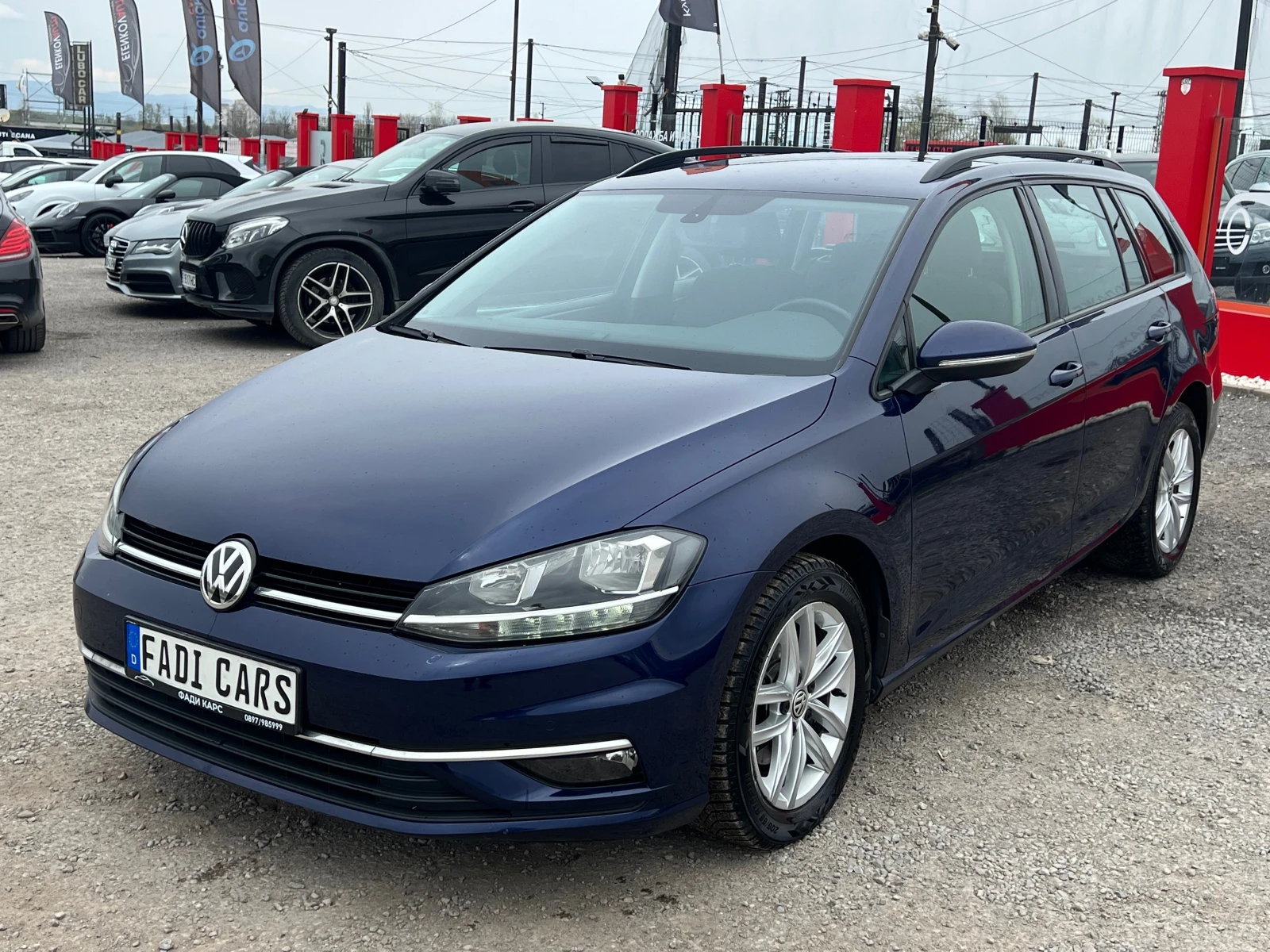VW Golf Собствен лизинг! 100% Одобрение, снимка 4 - Автомобили и джипове - 54205576