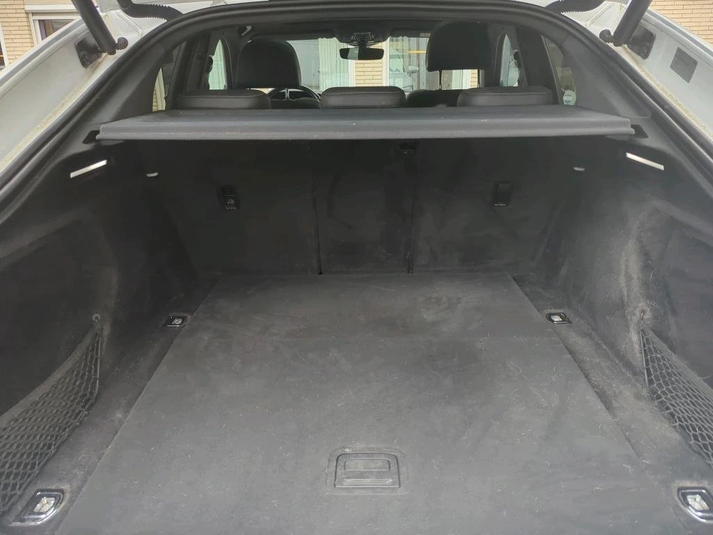 Audi E-Tron SPORTBACK 55 S EDITION QUATTRO 95KWh, снимка 10 - Автомобили и джипове - 54228120