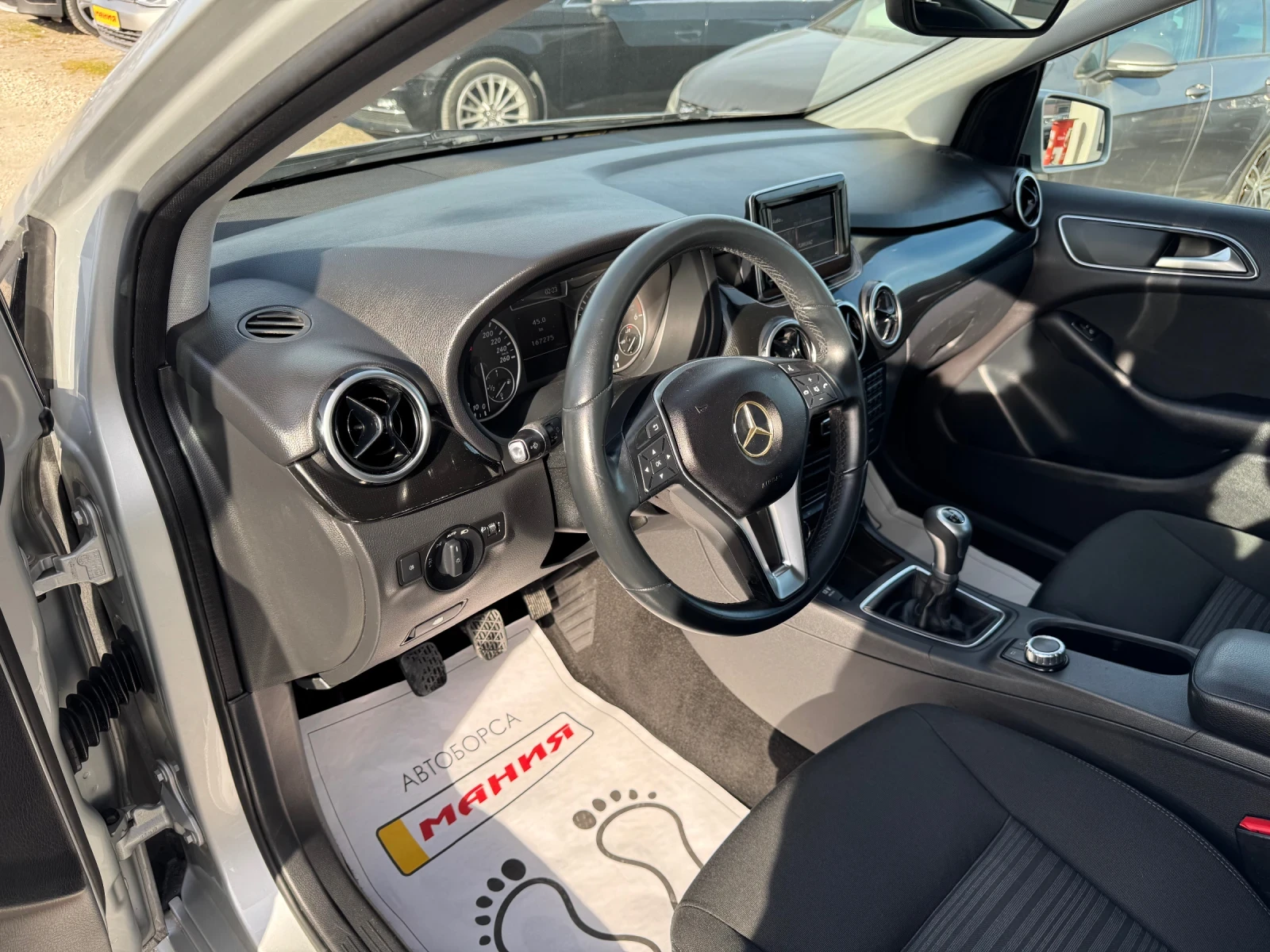 Mercedes-Benz B 180 180CDI, снимка 12 - Автомобили и джипове - 54345195