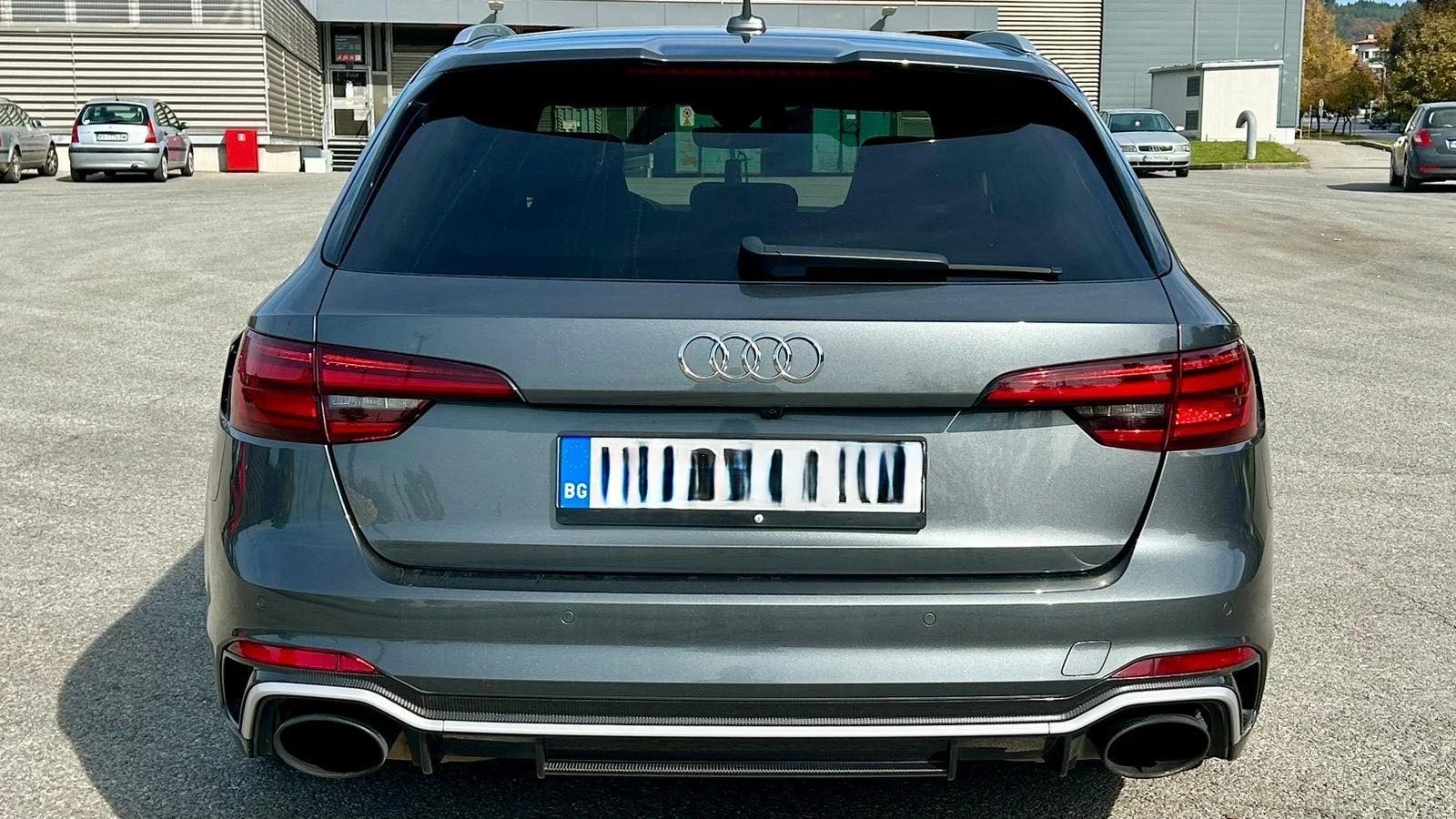 Audi Rs4, снимка 2 - Автомобили и джипове - 54527033
