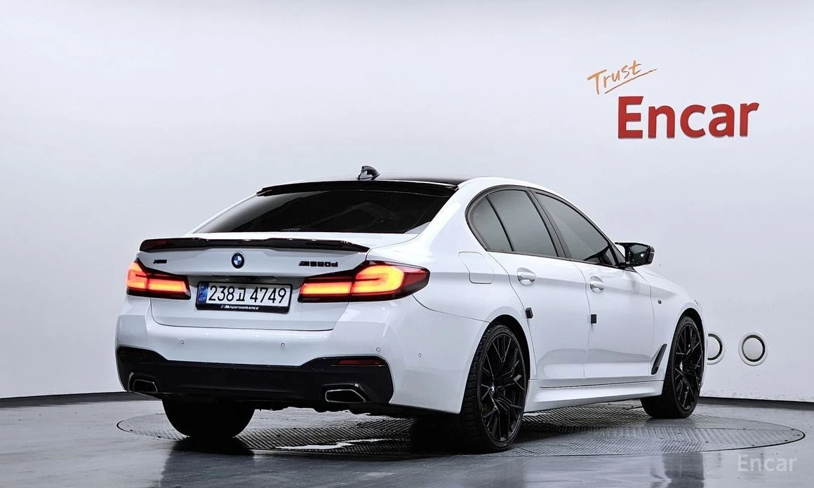 BMW 520, снимка 2 - Автомобили и джипове - 54867442