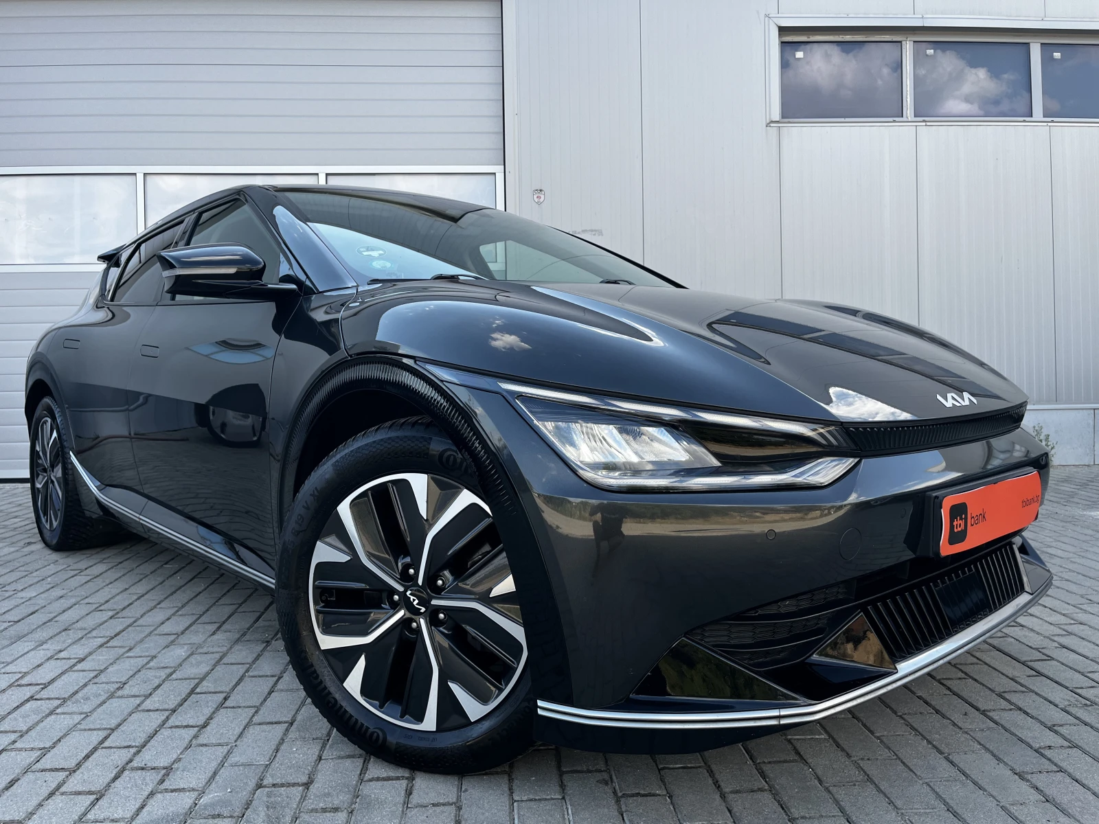 Kia EV6 EV6 PLUS 77.4KW RWD 5D ATHLON EDITION, снимка 2 - Автомобили и джипове - 55722186