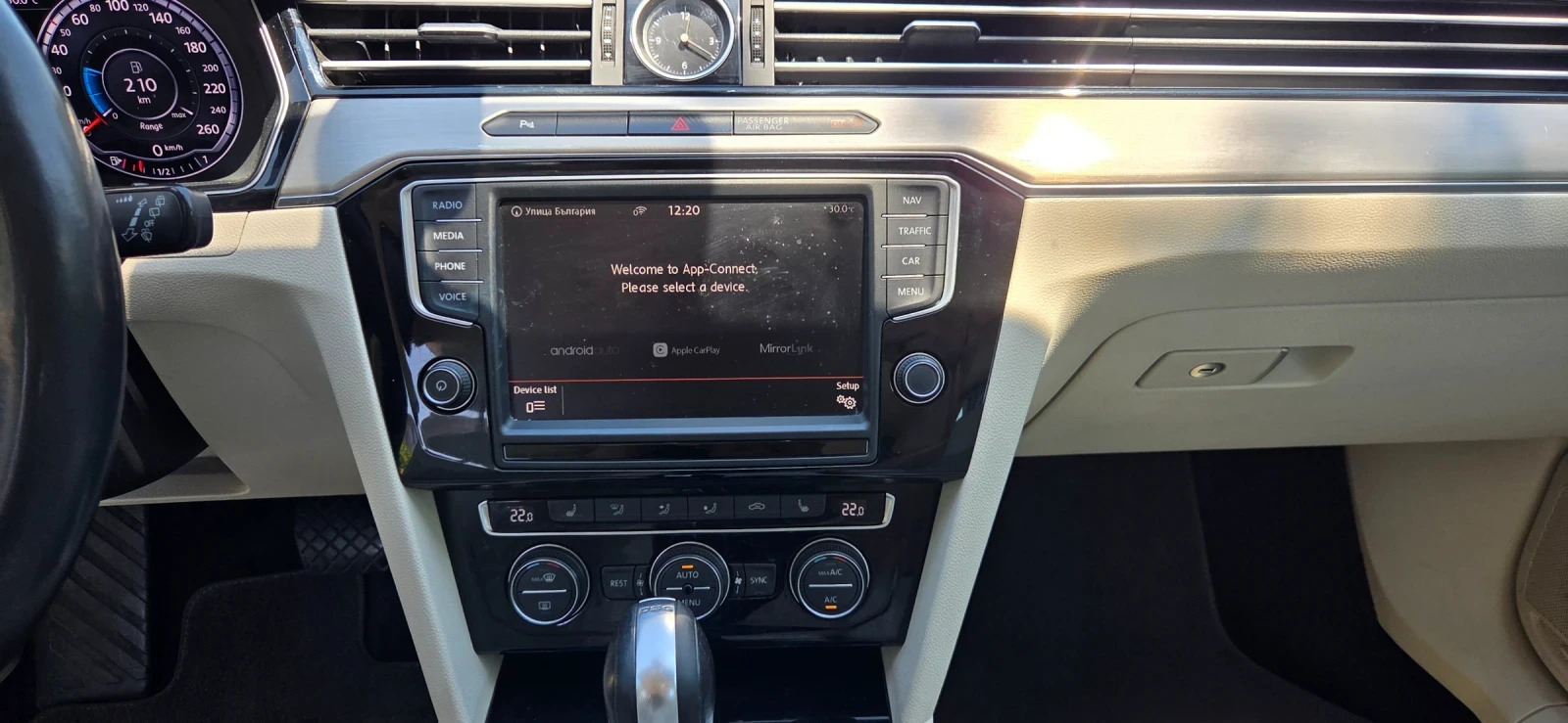 VW Passat 2.0 TDI , снимка 13 - Автомобили и джипове - 55416009