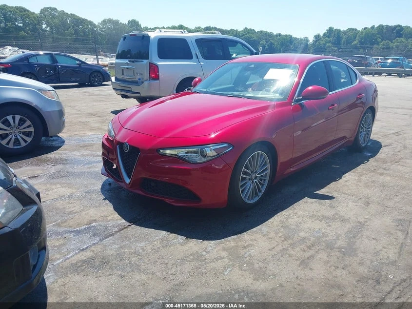 Alfa Romeo Giulia 2.0l Ti Rwd, снимка 2 - Автомобили и джипове - 55586541
