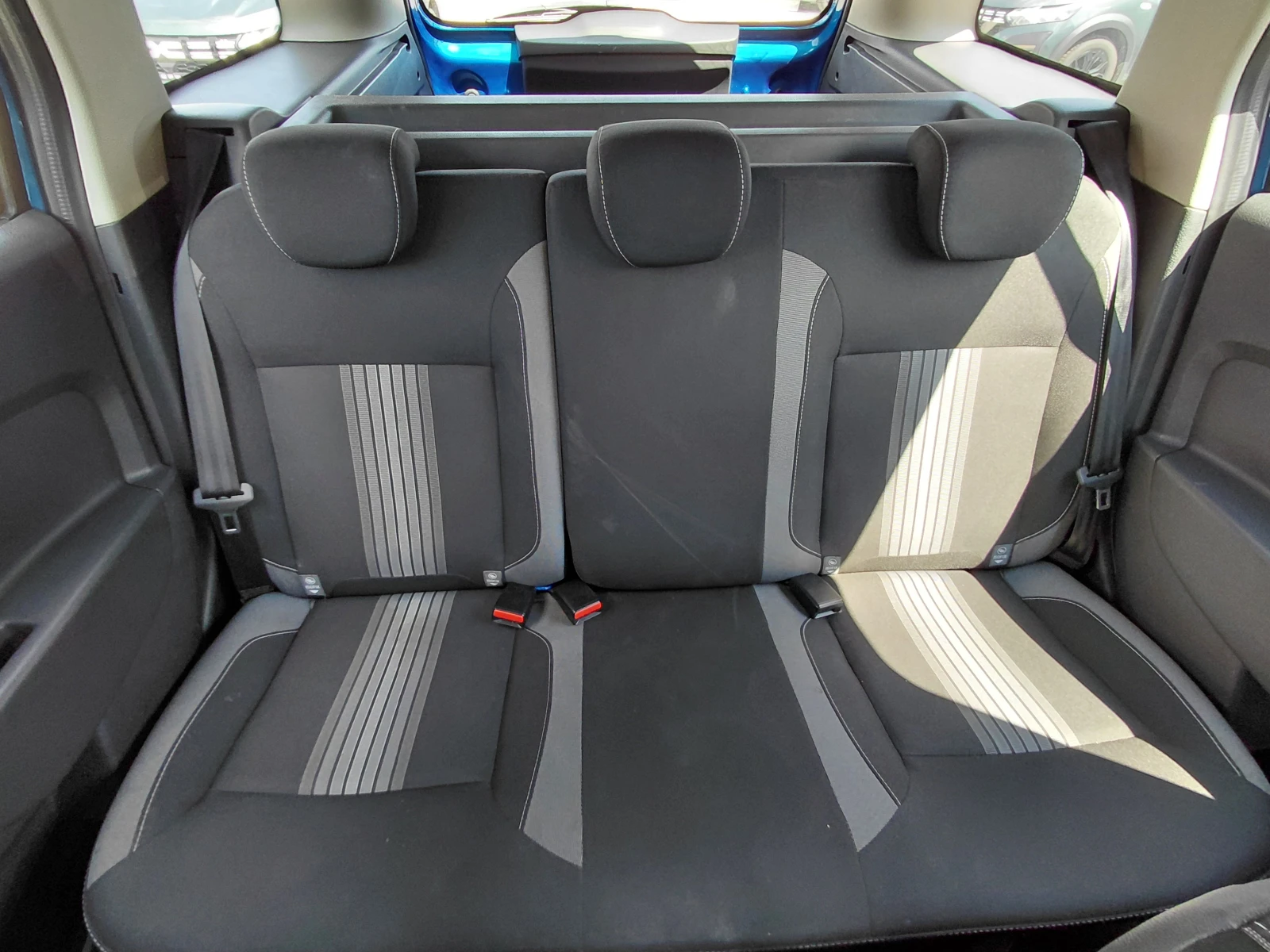 Dacia Logan TCe/90к.с/Stepway, снимка 14 - Автомобили и джипове - 55588524
