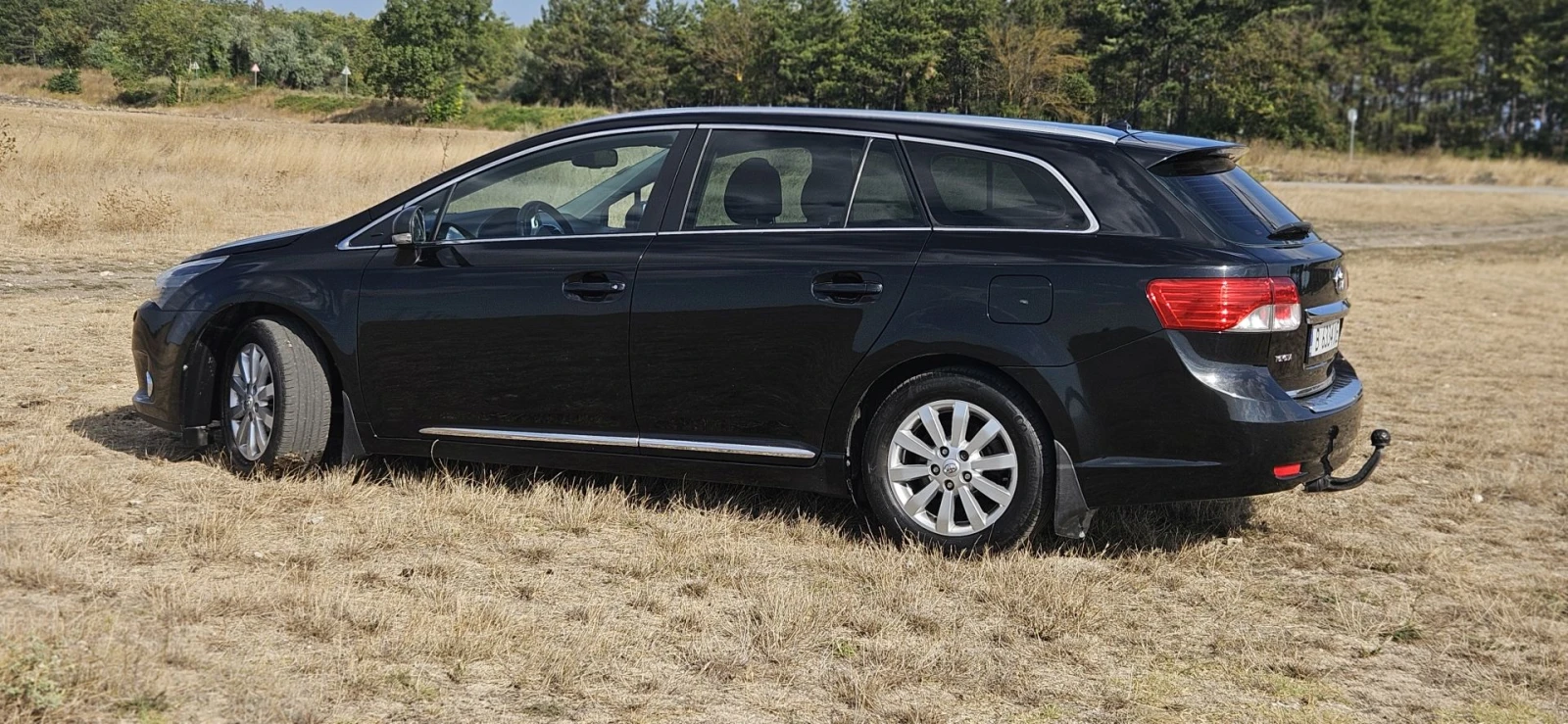 Toyota Avensis 2.0 D4D, снимка 7 - Автомобили и джипове - 55897189